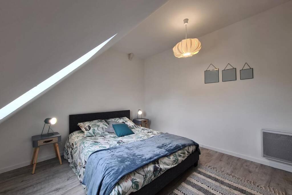 Centre Ville 3 Pieces Envoutant Sous Combles 40M² 주아니 외부 사진